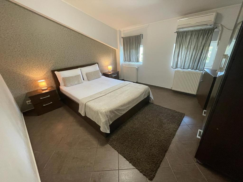 Hotel Rivoli Бухарест Екстер'єр фото